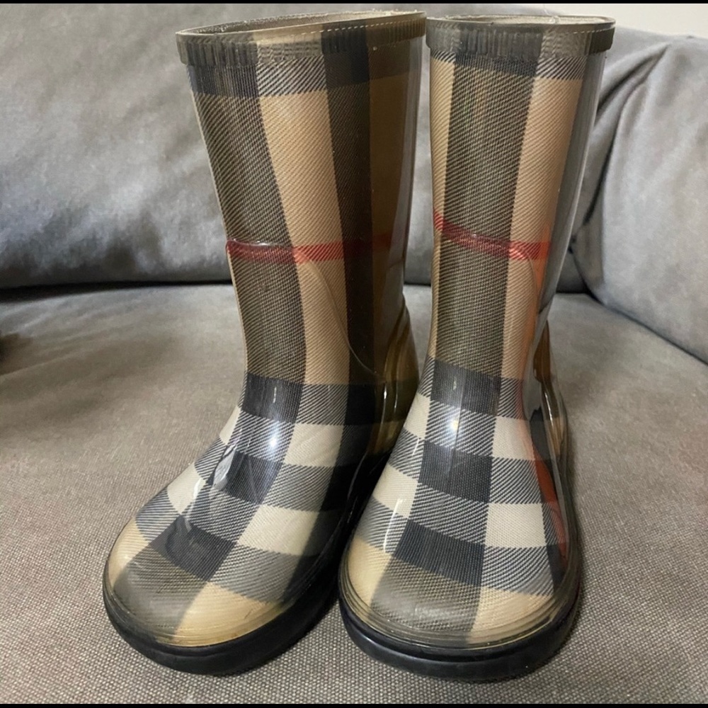Burberry rain boots